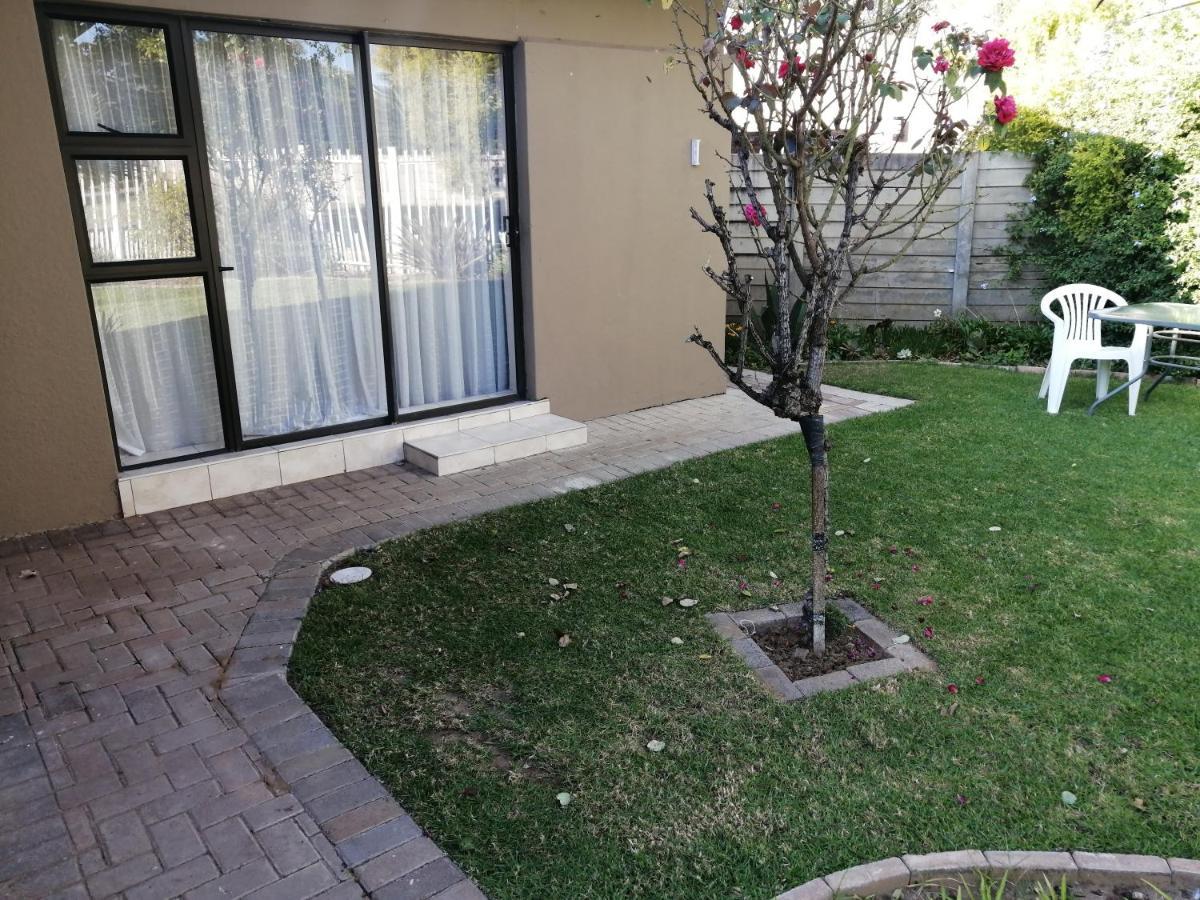 Easy Inn Guesthouse Welkom Exterior foto